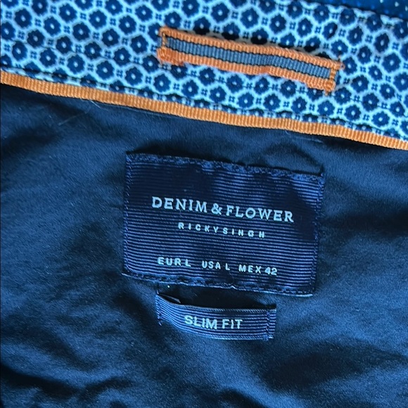 Denim & Flower Blue Slim Fit Classic Casual Shirt - Picture 2 of 5
